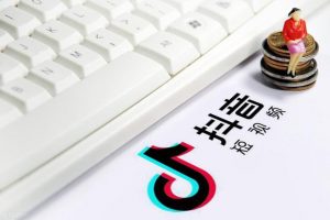 [批量搬運短視頻]如何用自媒體快速批量搬運短視頻，讓你幾分鐘學會月賺10萬