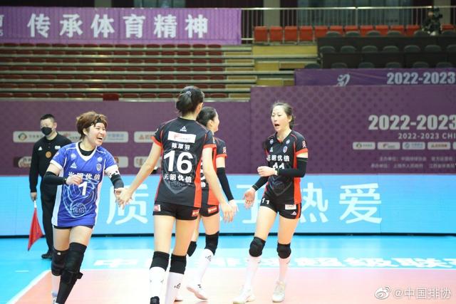 排球比賽排球比賽一方上場多少人插圖