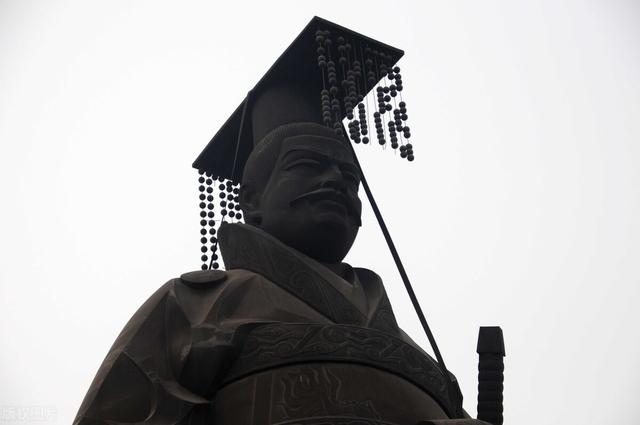 劉邦其實(shí)就是秦始皇劉邦其實(shí)就是秦始皇的兒子嗎插圖2