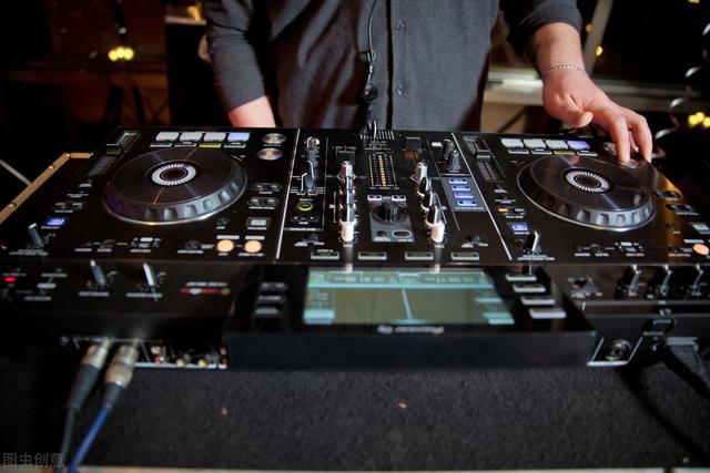 喊麥?zhǔn)笊袂胞準(zhǔn)笊袂柙~2020最新版插圖2