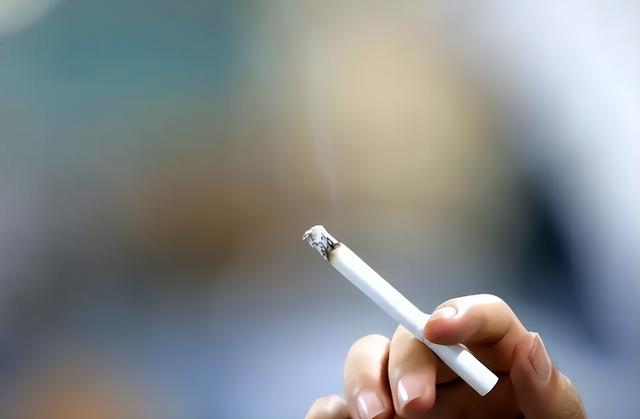 煙頭回收煙頭回收多少錢(qián)一斤賣(mài)給誰(shuí)插圖1