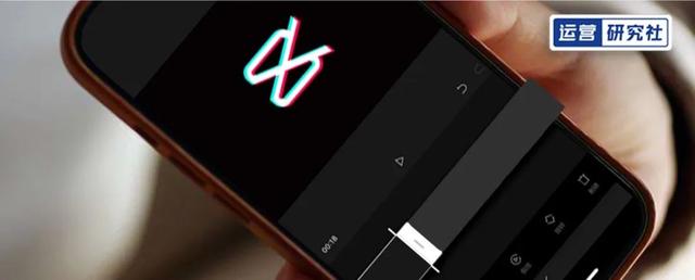 網(wǎng)紅拍視頻為何那么清晰網(wǎng)紅都是用什么設(shè)備拍視頻插圖