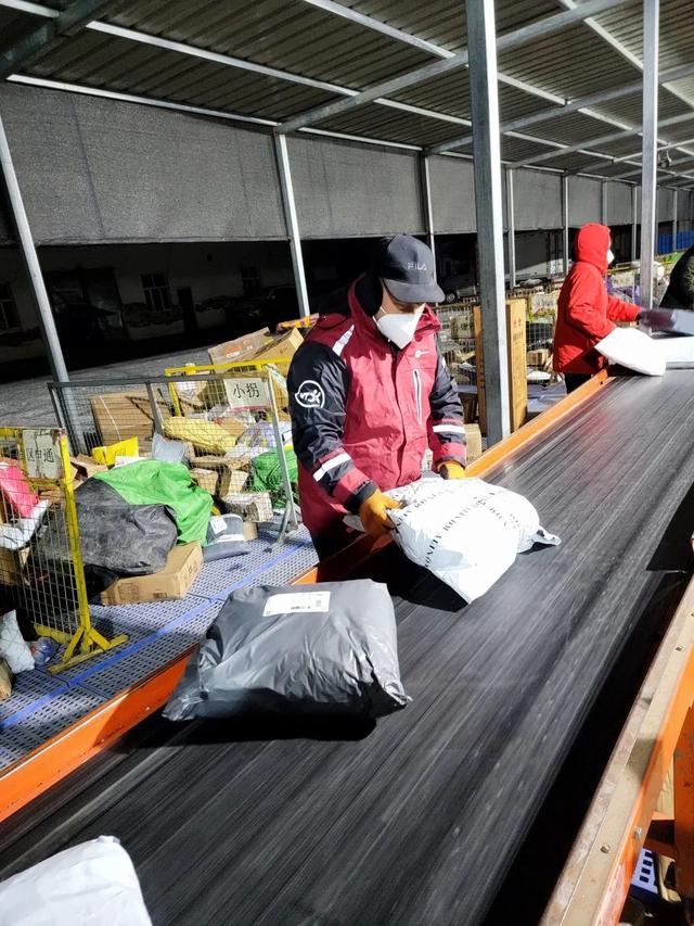 帶面包車快遞員400—天帶面包車快遞員400一天百世快遞插圖3