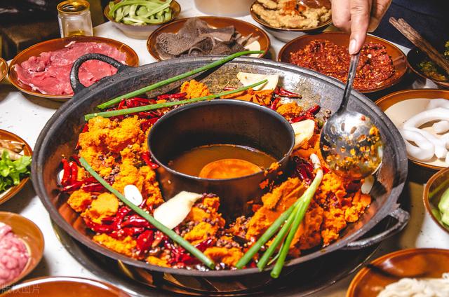 小成本適合女孩子開的店小成本適合女孩子開的店在鄉鎮插圖