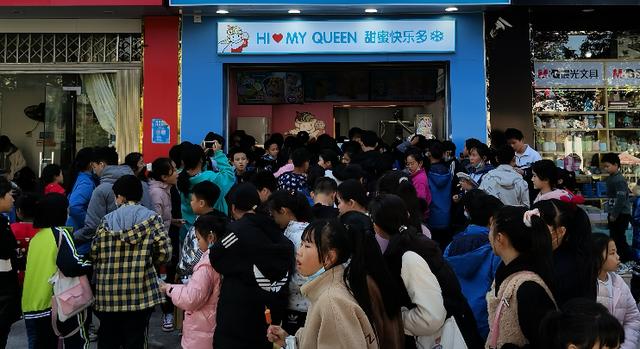 小成本適合女孩子開的店適合女生在鄉(xiāng)鎮(zhèn)開的小店插圖1