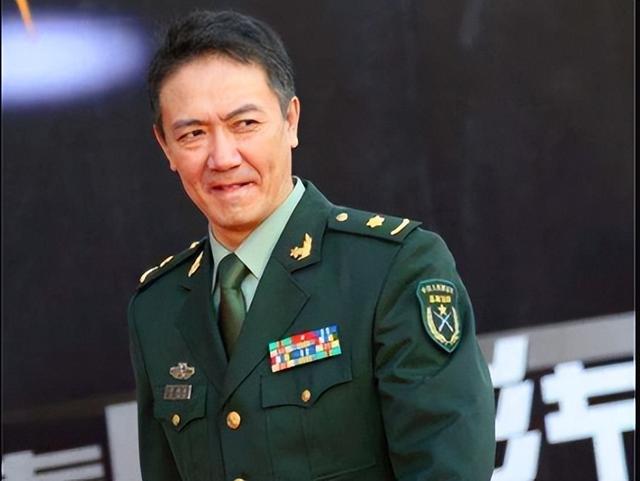 中校是什么級別干部中校是什么級別干部_副師插圖