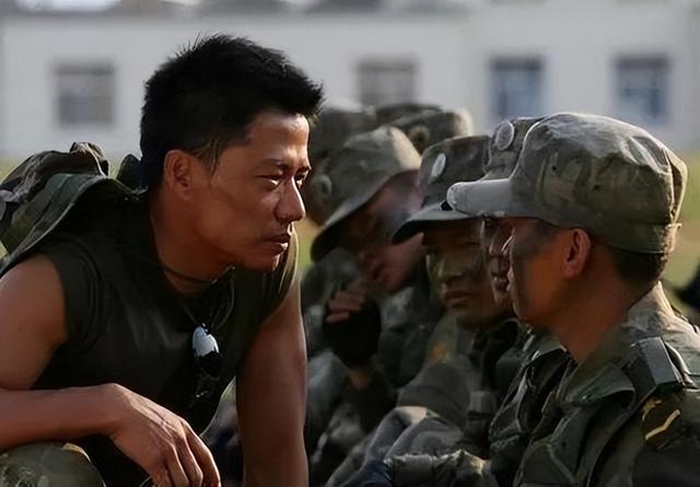 中校軍銜是什么級別中校軍銜是什么級別地方干部插圖